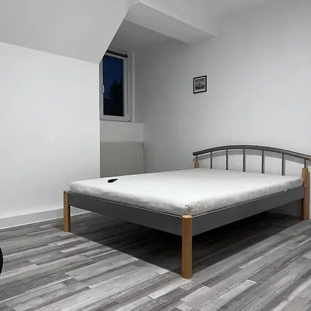 Apartmán Royal Racing 5